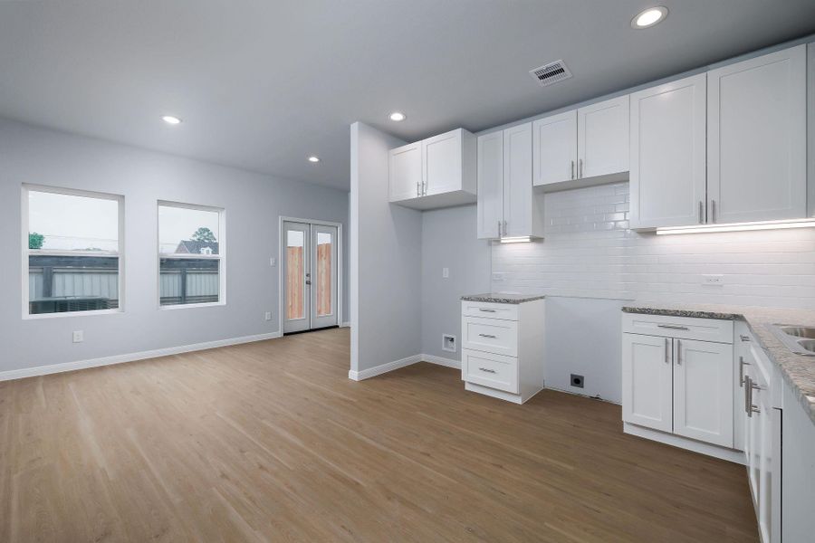 Image 16 of a home in . Image 16 of a home in .