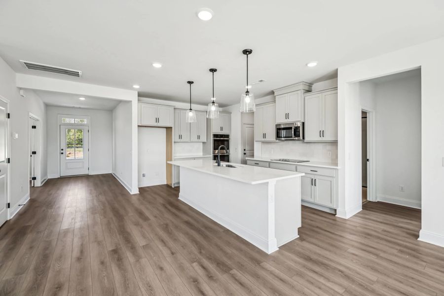 Image 50 of a home in Willow Landing.