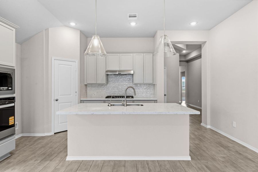 Furnished interior view inside a new home in Pomona, Manvel (Image 13).