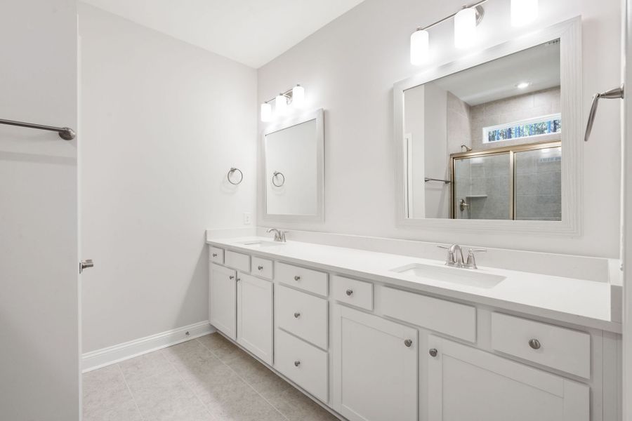 Furnished interior view inside a new home in Sun City Hilton Head, Bluffton (Image 7).