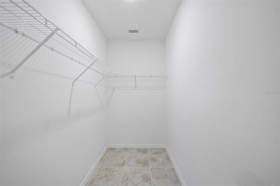 Spacious, unfurnished interior of a new home in Avalon Woods, Newberry (Image 29). Spacious, unfurnished interior of a new home in Avalon Woods, Newberry (Image 29).