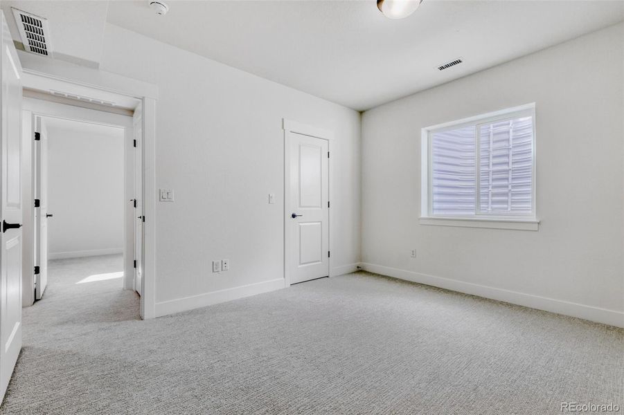 Spacious, unfurnished interior of a new home in Sterling Ridge in Sterling, Colorado Springs (Image 23). Spacious, unfurnished interior of a new home in Sterling Ridge in Sterling, Colorado Springs (Image 23).