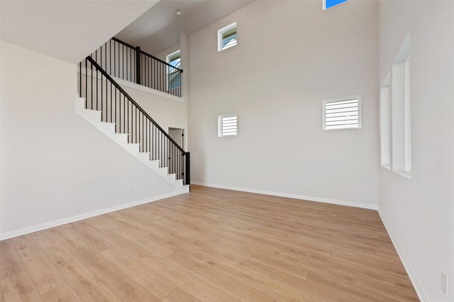 Representative images and renderings are for illustrative purposes. Actual structural options and design finishes of home may vary.