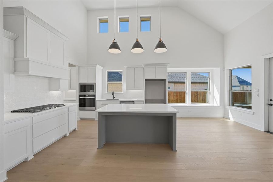 Furnished interior view inside a new home in Tavolo Park, Fort Worth (Image 8).
