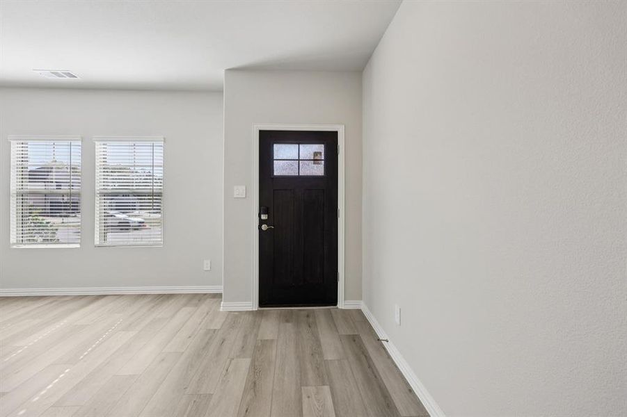 Photo is not of the actual home, but is an inspirational photo of builder’s model home and may depict options, furnishings, and/or decorator features that are not included.