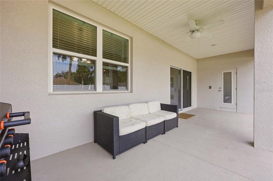 Exterior details and patio area of a home in , Palm Coast (Image 4).