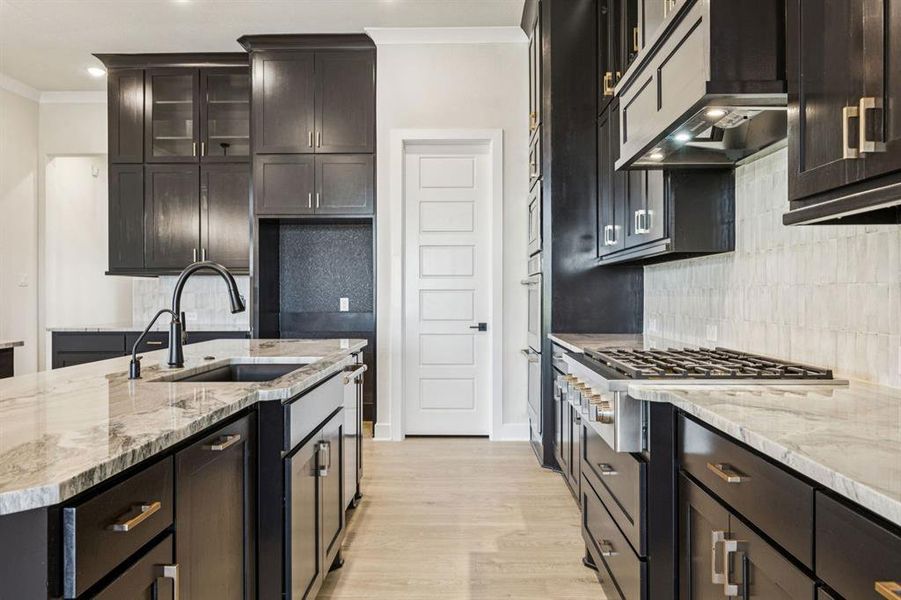 7-2119Verona_007 7-2119Verona_007