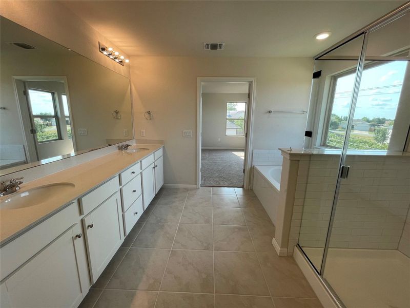 Furnished interior view inside a new home in Covered Bridge, Hutto (Image 10).