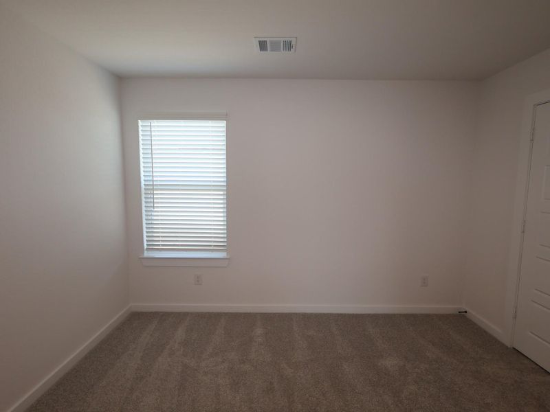 Spacious, unfurnished interior of a new home in Miller's Pond, Rosenberg (Image 18). Spacious, unfurnished interior of a new home in Miller's Pond, Rosenberg (Image 18).