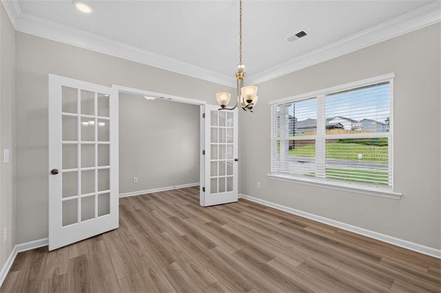 Spacious, unfurnished interior of a new home in Jones Ridge, Dallas (Image 20).