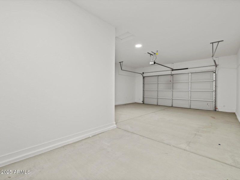 3-Car Tandeum Garage