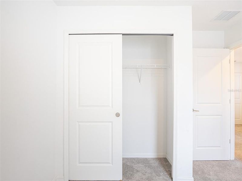 Spacious, unfurnished interior of a new home in , St. Cloud (Image 27).