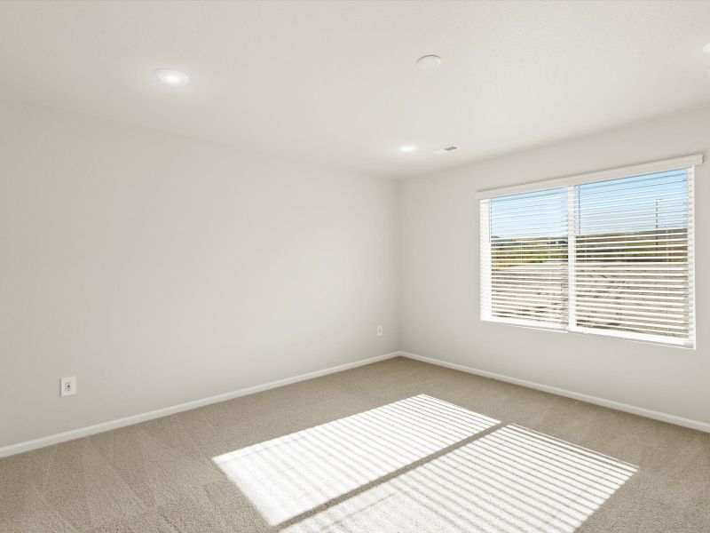 Spacious, unfurnished interior of a new home in Meridian Ranch, Peyton (Image 11).