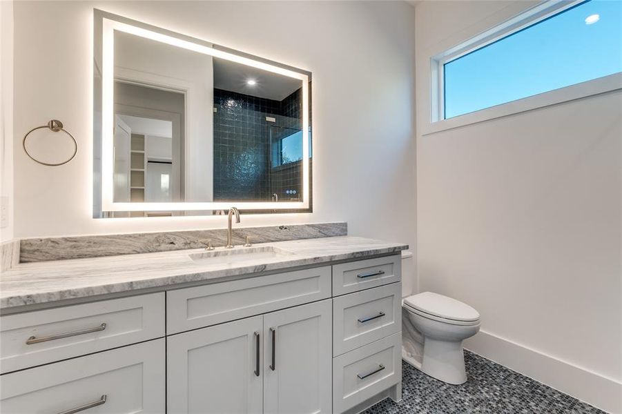 Furnished interior view inside a new home in , Dallas (Image 15). Furnished interior view inside a new home in , Dallas (Image 15).