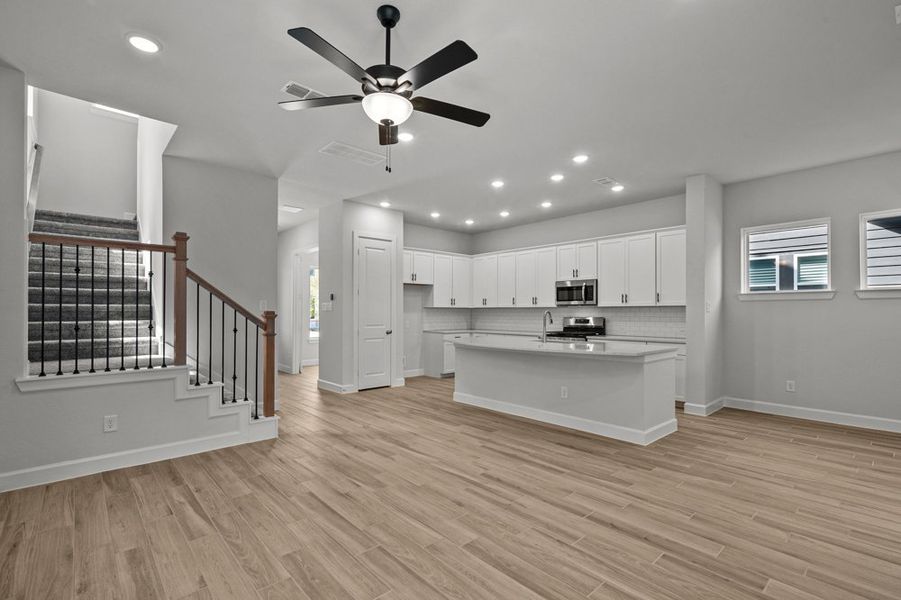 Image 17 representing the The Foxman by David Weekley Homes in Two Step Farm 35', Montgomery, TX.