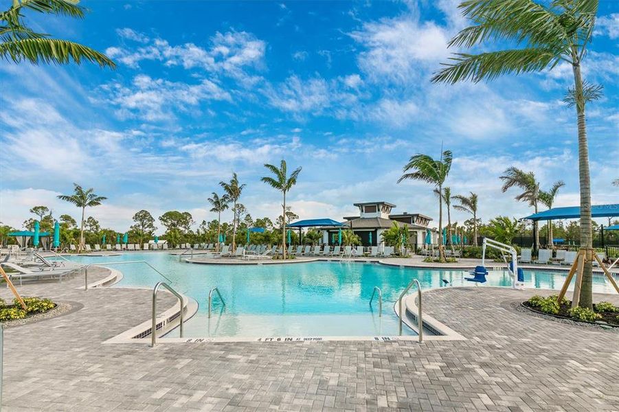 Community amenities in , Venice (Image 62). Community amenities in , Venice (Image 62).