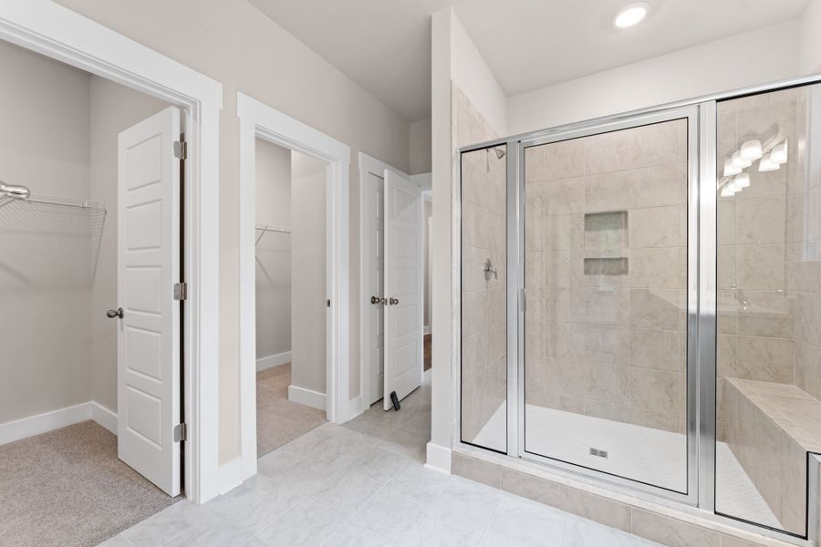 Bennet Master Bathroom