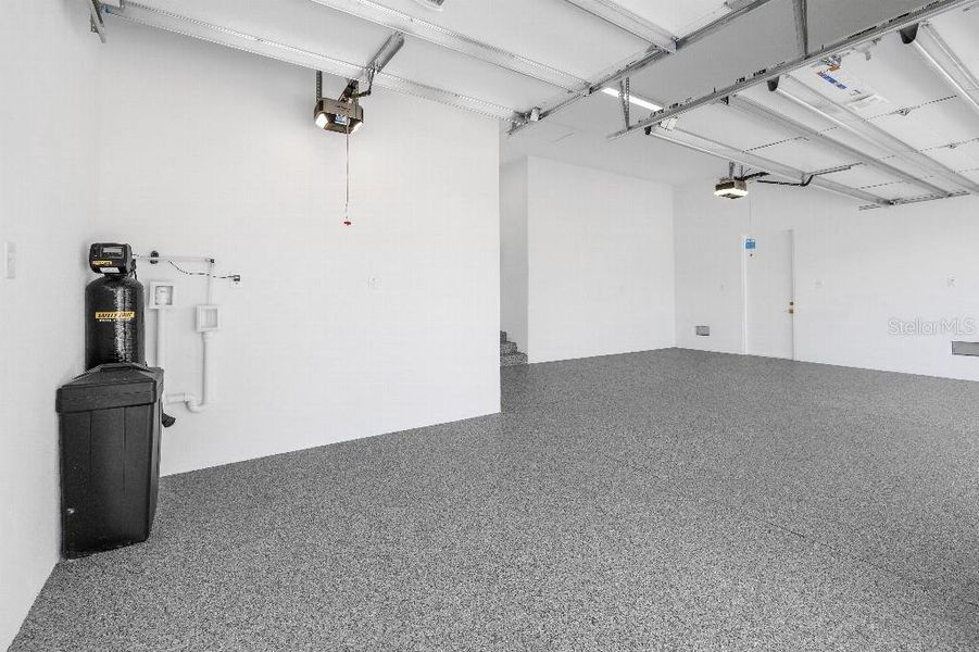 Spacious, unfurnished interior of a new home in , St. Petersburg (Image 15). Spacious, unfurnished interior of a new home in , St. Petersburg (Image 15).