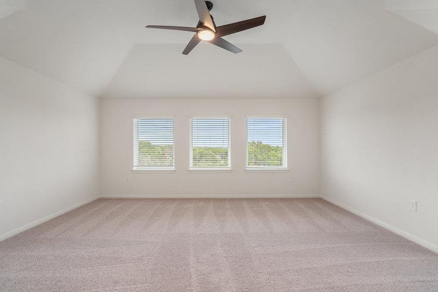Spacious, unfurnished interior of a new home in Foxfield, Austin (Image 20).