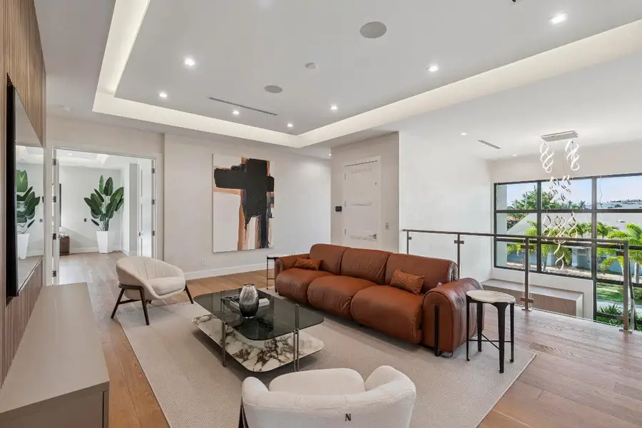 354 NE 4th St Boca Raton FL 30