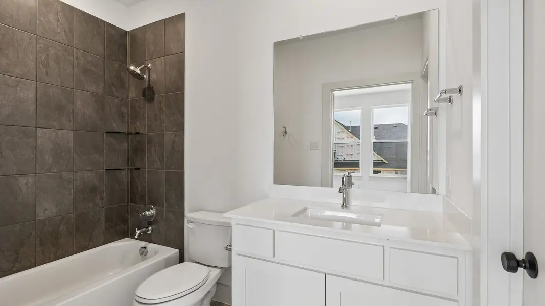 Representative furnished interior of a home built from the Colton by Southgate Homes in The Reserve at Watters, Allen (Image 14).