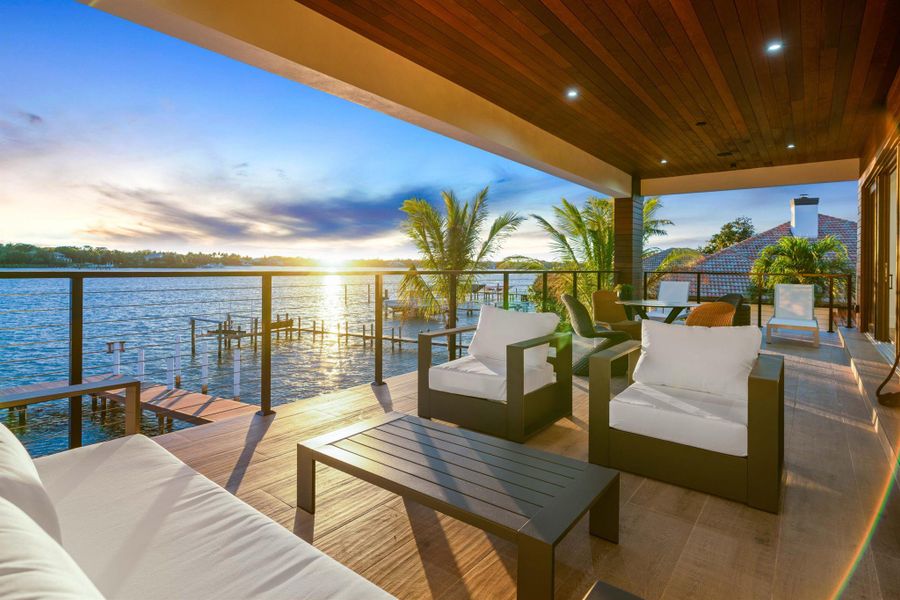 Furnished interior view inside a new home in , Lantana (Image 22).