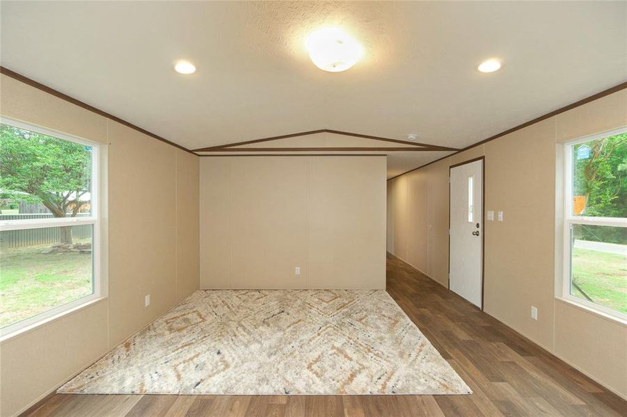 Spacious, unfurnished interior of a new home in , Gordonville (Image 11).