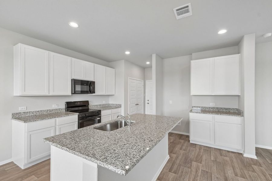 Furnished interior view inside a new home in Cascade, Liberty Hill (Image 5).