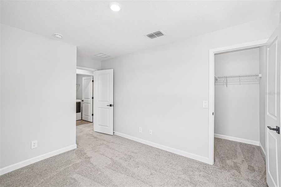 Spacious, unfurnished interior of a new home in Montague Chase, Tampa (Image 37). Spacious, unfurnished interior of a new home in Montague Chase, Tampa (Image 37).