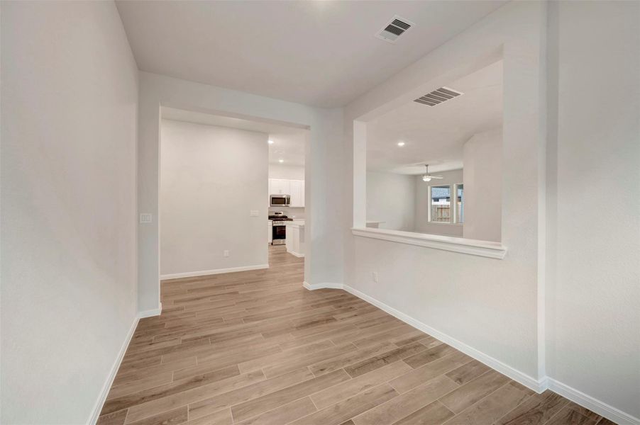 Spacious, unfurnished interior of a new home in Escondido 45’ Homesites, Magnolia (Image 16).