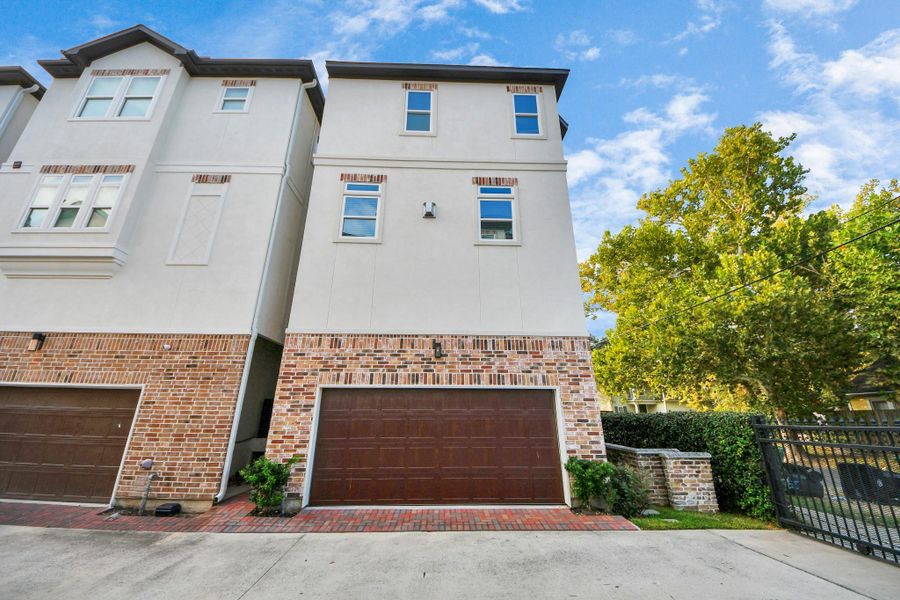 Image 28 of a home in . Image 28 of a home in .