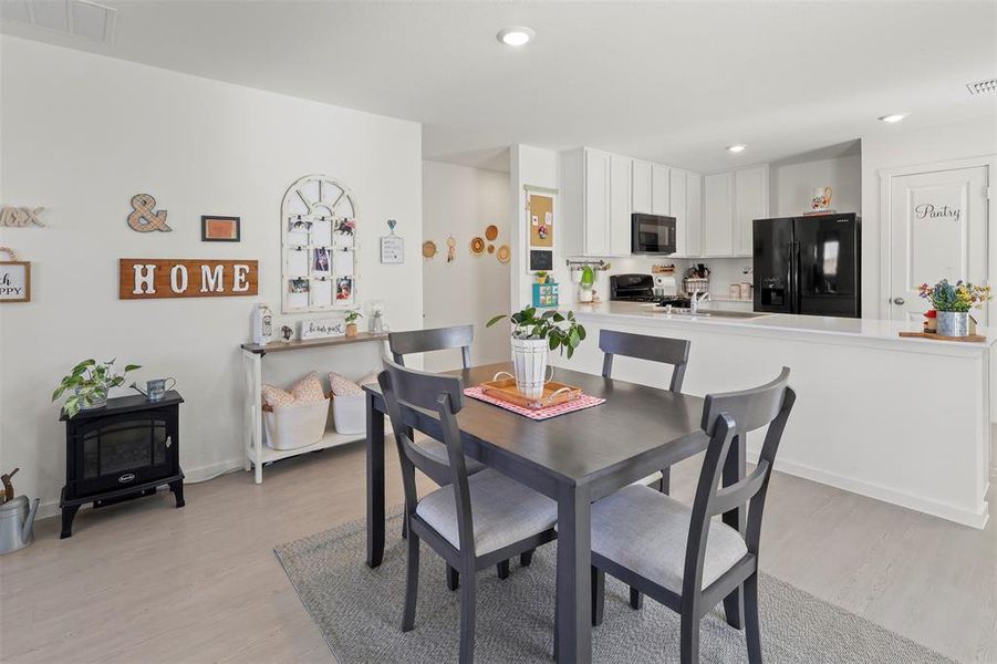 Furnished interior view inside a new home in Mobberly Farms, Pilot Point (Image 28).