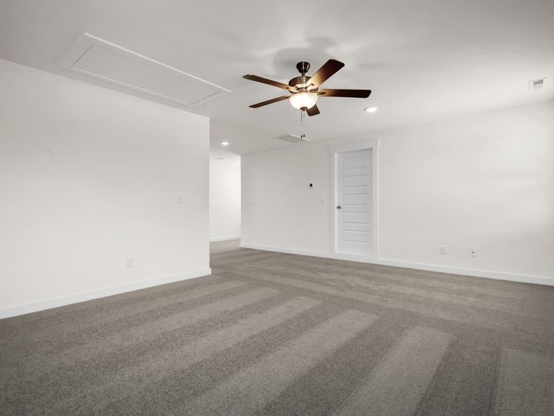 Spacious, unfurnished interior of a new home in Woods Crossing, Gallatin (Image 83).
