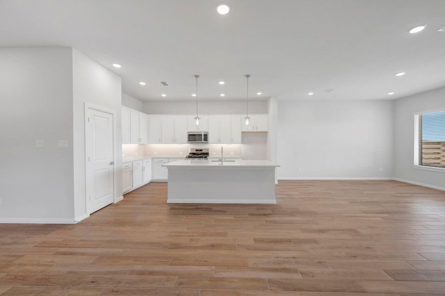 Spacious, unfurnished interior of a new home in Austin Point, Richmond (Image 29).