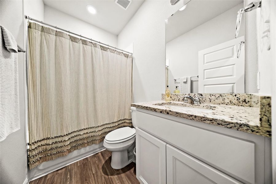 Furnished interior view inside a new home in , Elgin (Image 17).