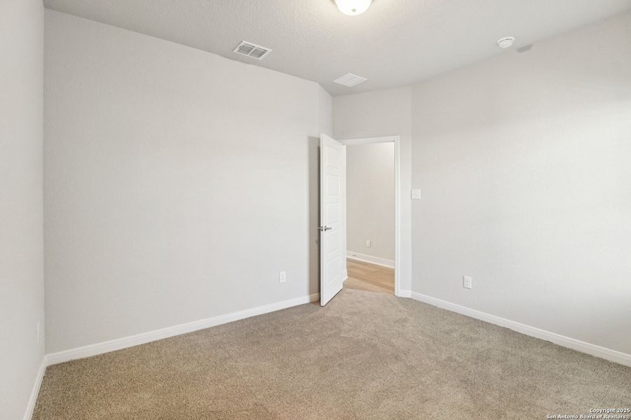 Spacious, unfurnished interior of a new home in Magnolia Village, San Antonio (Image 23). Spacious, unfurnished interior of a new home in Magnolia Village, San Antonio (Image 23).
