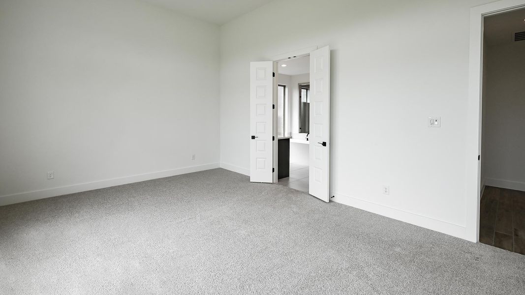 Spacious, unfurnished interior of a new home in Juniper Springs, Lockhart (Image 12). Spacious, unfurnished interior of a new home in Juniper Springs, Lockhart (Image 12).