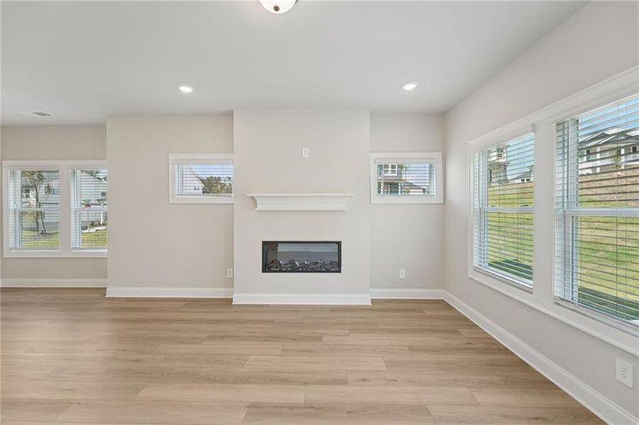 Spacious, unfurnished interior of a new home in Hemingway - Reserve Series, Cumming (Image 49).