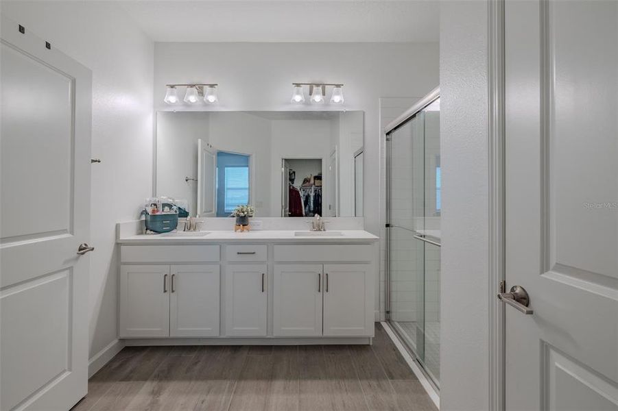 Furnished interior view inside a new home in , Wimauma (Image 28).