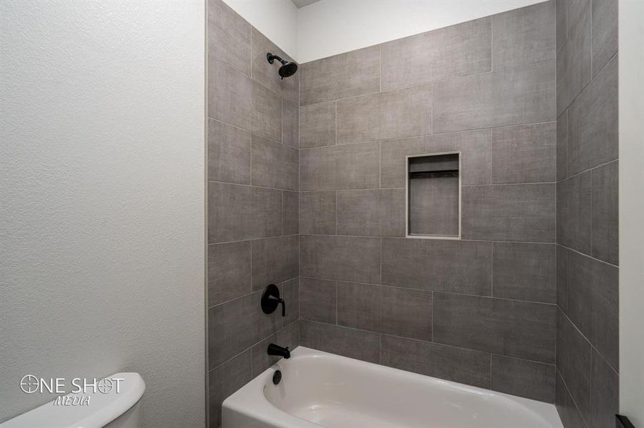 Furnished interior view inside a new home in , Abilene (Image 13).