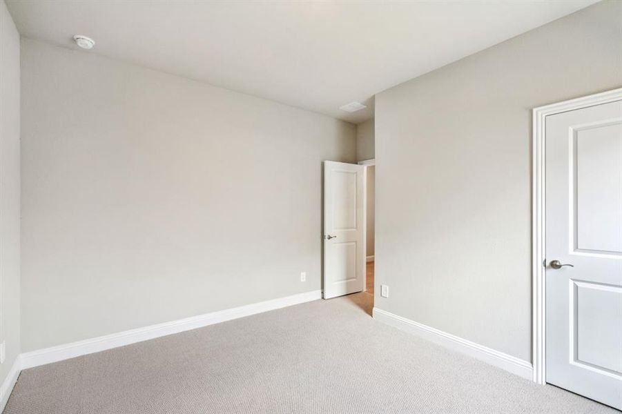 Photo is not of the actual home, but is an inspirational photo of builder’s model home and may depict options, furnishings, and/or decorator features that are not included. Photo is not of the actual home, but is an inspirational photo of builder’s model home and may depict options, furnishings, and/or decorator features that are not included.