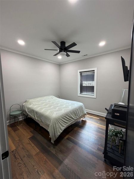 Furnished interior view inside a new home in , Shelby (Image 13).