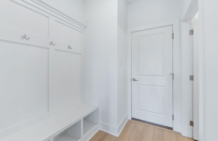 Spacious, unfurnished interior of a new home in , Round Rock (Image 14).