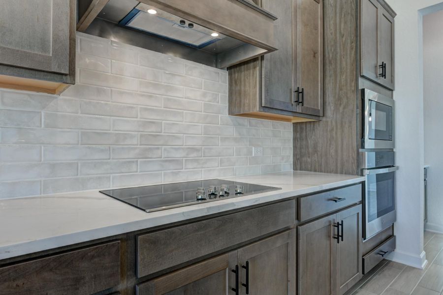 Image 21 representing the Kerrville by Ashton Woods in The Heritage at Saddlebrook Ranch 70's, Schertz, TX. Image 21 representing the Kerrville by Ashton Woods in The Heritage at Saddlebrook Ranch 70's, Schertz, TX.