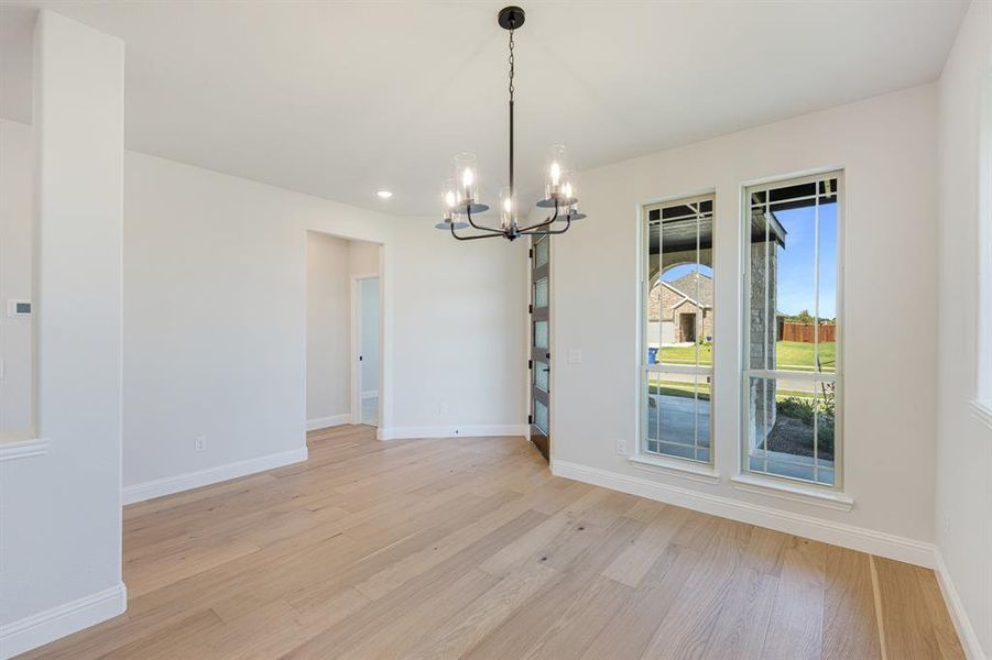 Spacious, unfurnished interior of a new home in Hunters Ridge, Crowley (Image 33).