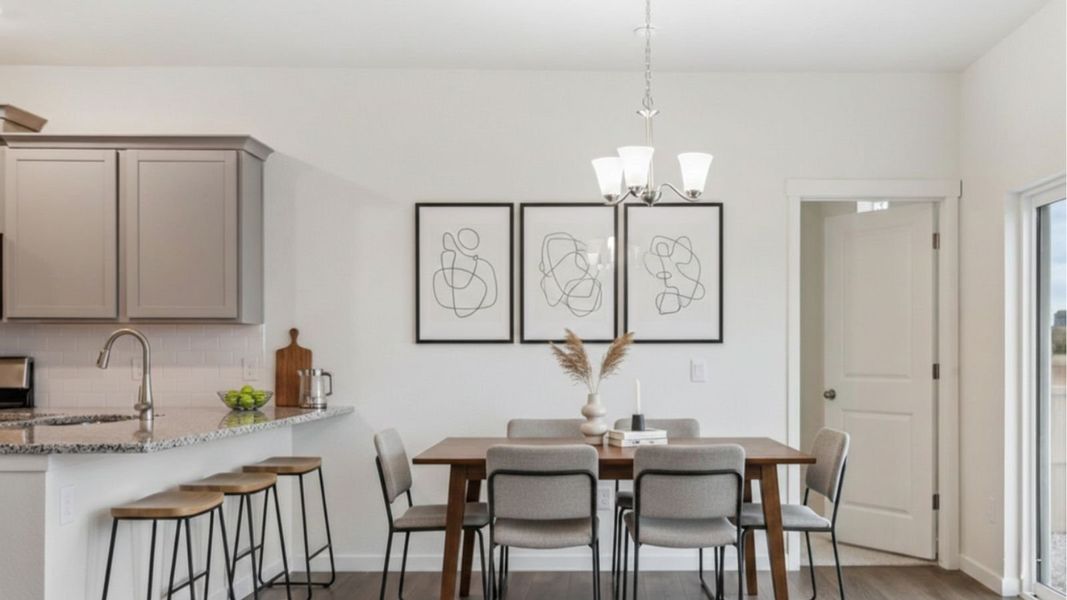 Furnished interior view inside a new home in Silver Peaks, Lochbuie (Image 4). Furnished interior view inside a new home in Silver Peaks, Lochbuie (Image 4).