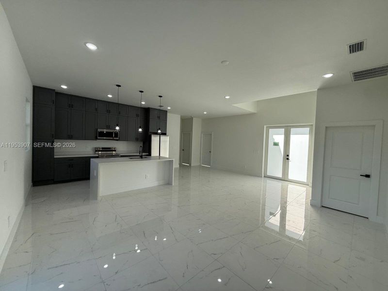 Spacious, unfurnished interior of a new home in , Lehigh Acres (Image 9). Spacious, unfurnished interior of a new home in , Lehigh Acres (Image 9).