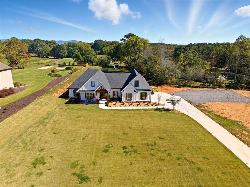 Image 34 of a home in . Image 34 of a home in .