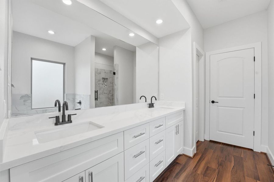 Furnished interior view inside a new home in , Houston (Image 9).