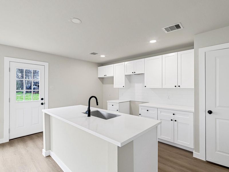 Furnished interior view inside a new home in , Hempstead (Image 8).
